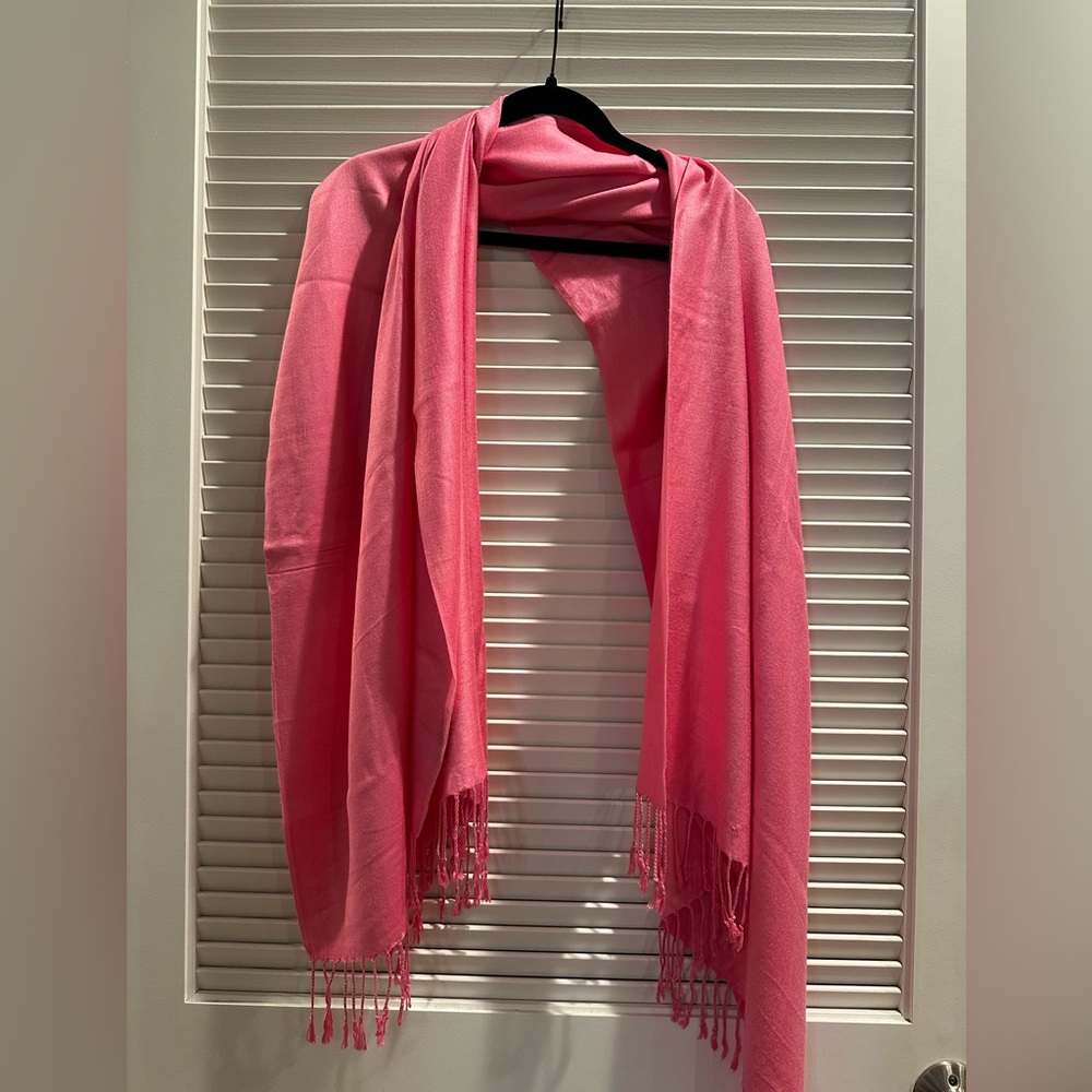 Pashmina wrap scarf pink